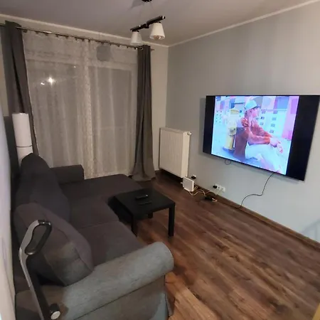 Boznicza Retreat With Free Garage Parking דירה