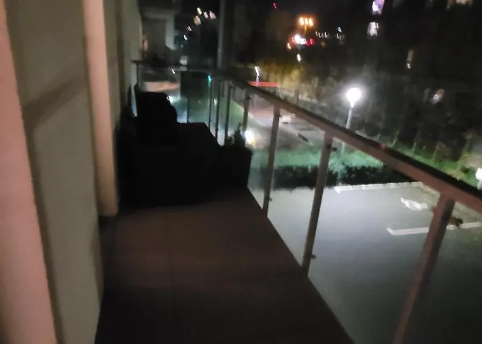 דירה Boznicza Retreat With Free Garage Parking