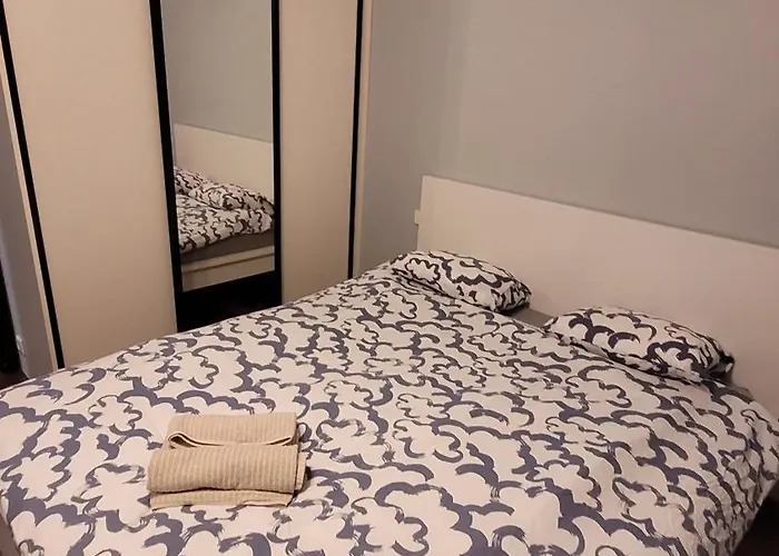 Boznicza Retreat With Free Garage Parking דירה פוזנן